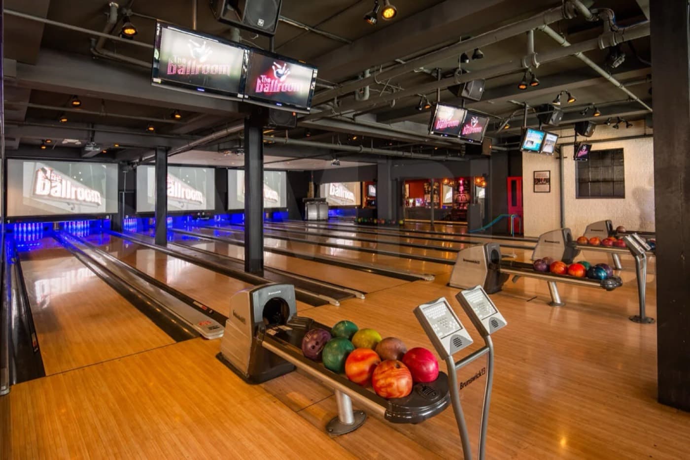 The Ballroom Bowl (John Street), inside
